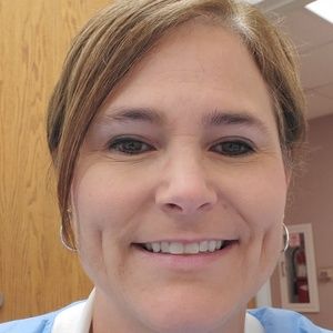 Meet your Posher, Monica